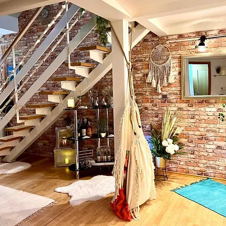 Duplex 2 With Quiet Terrace On Wenceslas Square * Praga