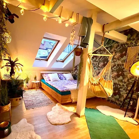Duplex 2 With Quiet Terrace On Wenceslas Square * Praga