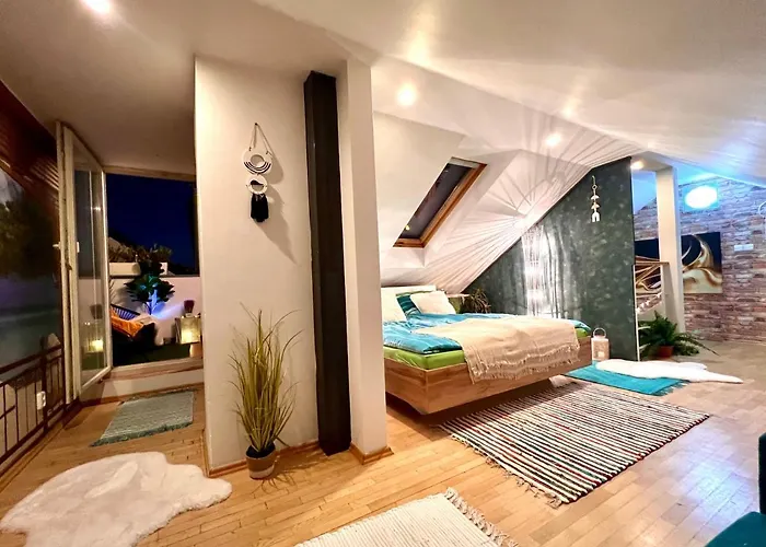 Duplex 2 With Quiet Terrace On Wenceslas Square *