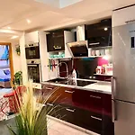 Duplex 2 With Quiet Terrace On Wenceslas Square *
