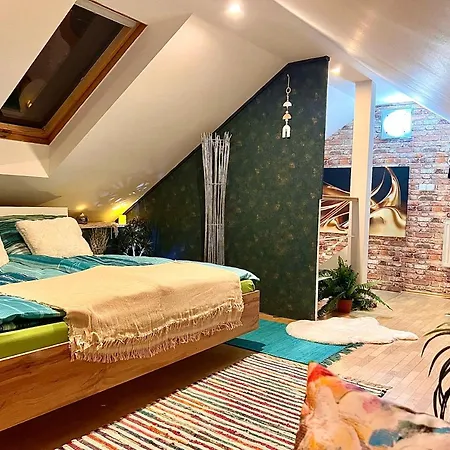 Duplex 2 With Quiet Terrace On Wenceslas Square アパート *