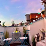 Duplex 2 With Quiet Terrace On Wenceslas Square Appartement *