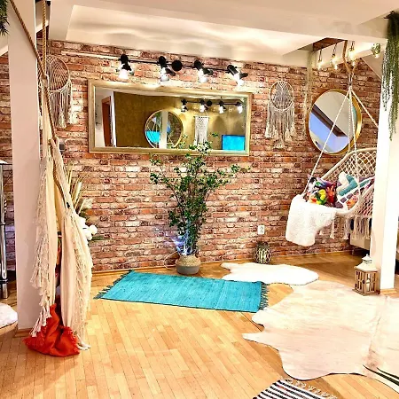 Duplex 2 With Quiet Terrace On Wenceslas Square Apartamento *
