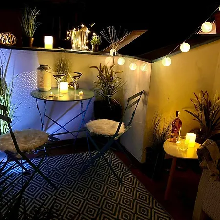 Duplex 2 With Quiet Terrace On Wenceslas Square Apartamento